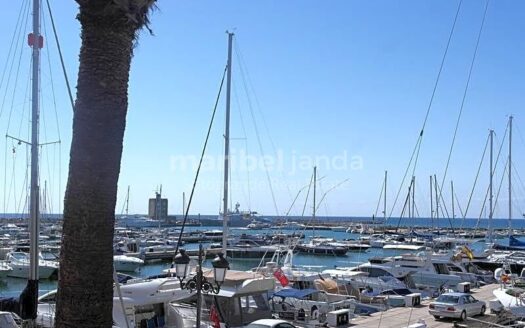 Apartamento en Puerto Deportivo