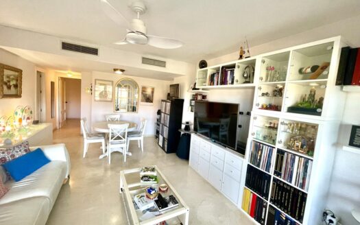 APARTAMENTO EN PUERTO DEPORTIVO SOTOGRANDE