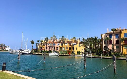 Atraque en La Marina de Sotogrande