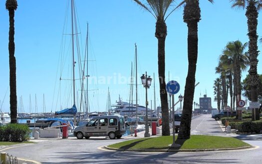 Atraque en el Puerto Deportivo de Sotogrande