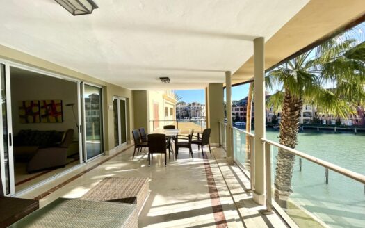 Apartamento en La Marina de Sotogrande